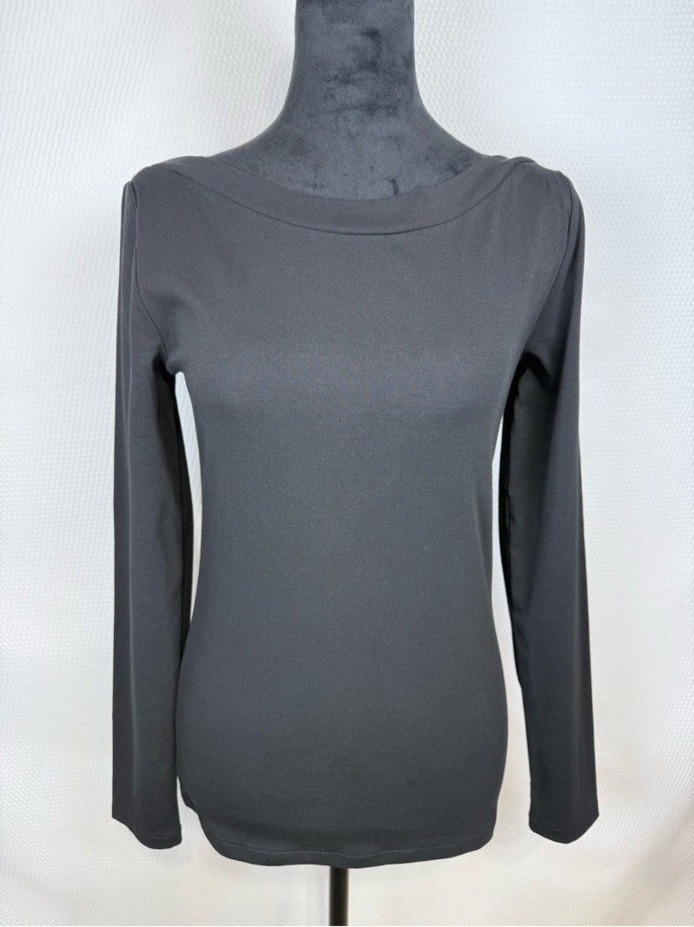 Ann Taylor Black Boat Neck T-shirt Size Small Long Sleeves Pullover Casual NWT - Picture 10 of 10